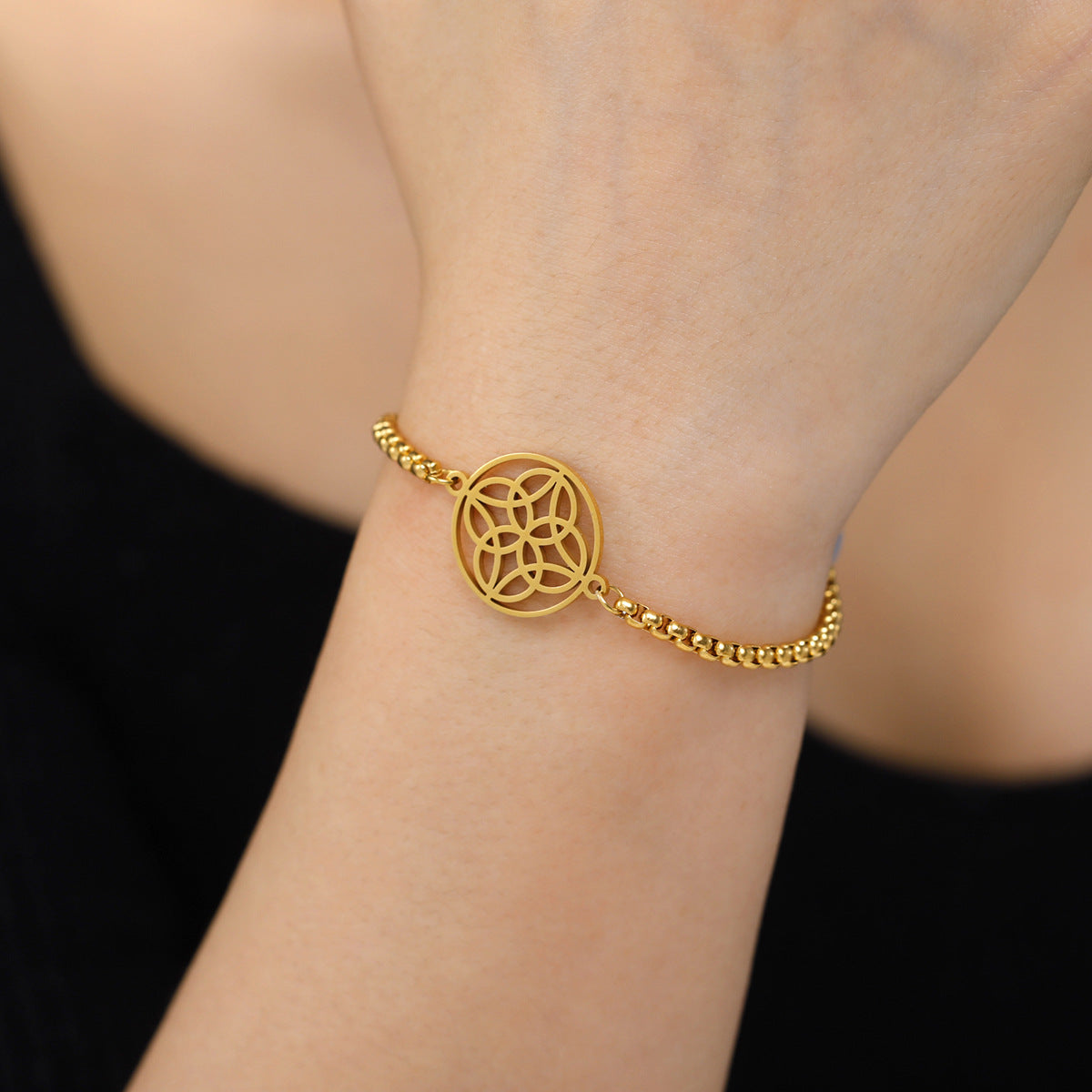 Womens 18K Gold Plating Celtic Knot Pendant Stainless Steel Bracelet