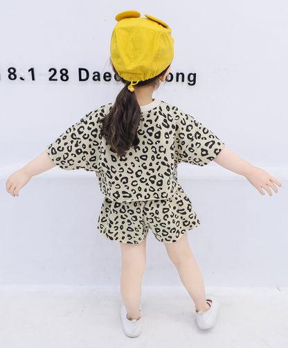 Girls Short-sleeved Shorts Treasure Leopard Print Two-piece