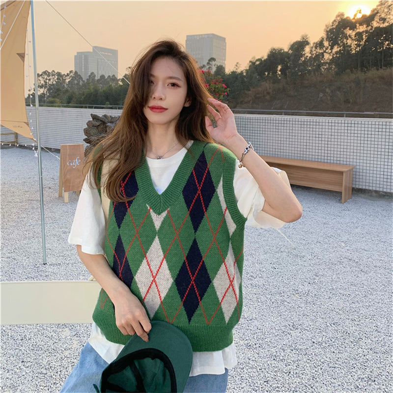 Retro V-neck Loose Stacking Japanese Sweater Top Women