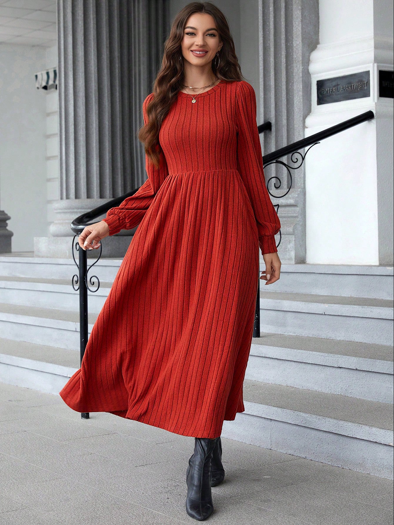 European And American Temperament Slim Solid Color Knitted Long-sleeved Dress