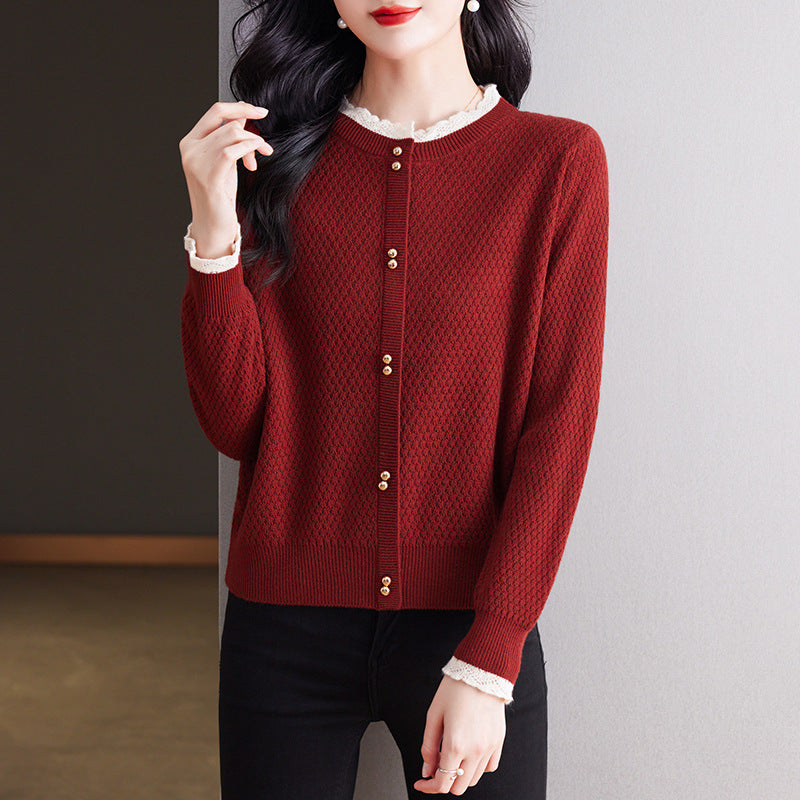 Fashionable Sweater Bottoming Shirt Lace Splicing Knitwear