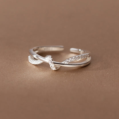 Hollow Double-layer Winding Knotted Ring