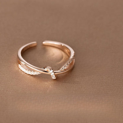 Hollow Double-layer Winding Knotted Ring