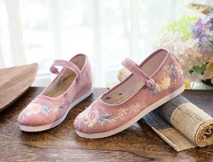 Chinese Style Round Head Embroidered Female Flat Cloth Shoes