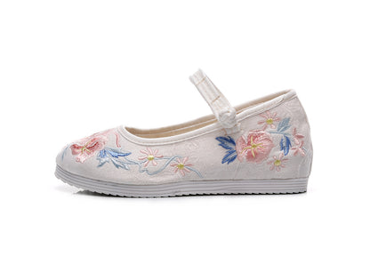 Chinese Style Round Head Embroidered Female Flat Cloth Shoes